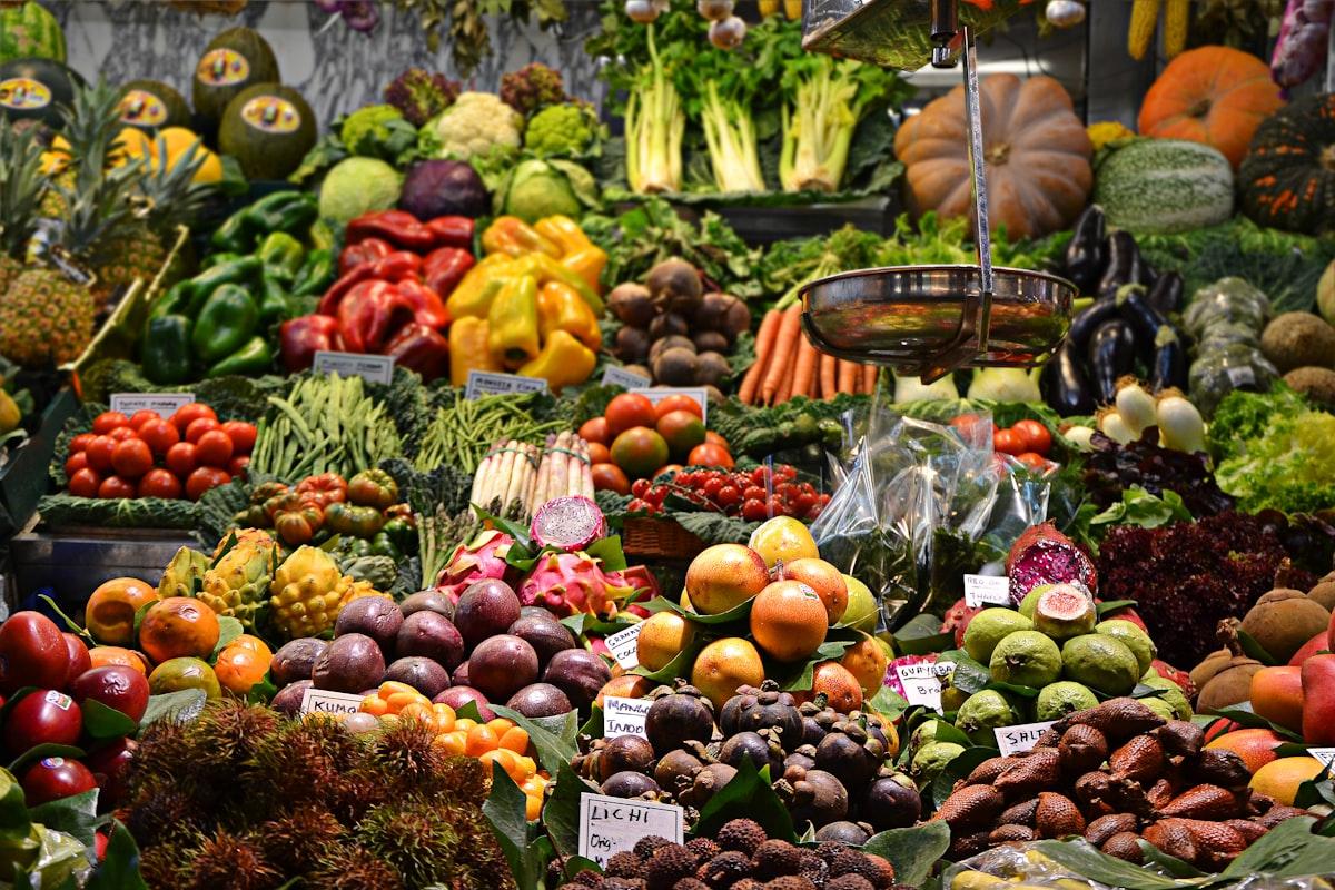 Turlock Certified Farmers Market in Turlock — Fresh produce at a farmers market